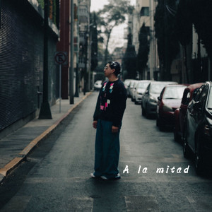 A la mitad by Lado B