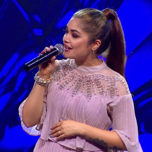 Prabisha Adhikari - Phool Haina (Live)