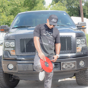 Pran Jala (feat. Ray Lavender)