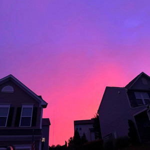 purple sky by ADTurnUp