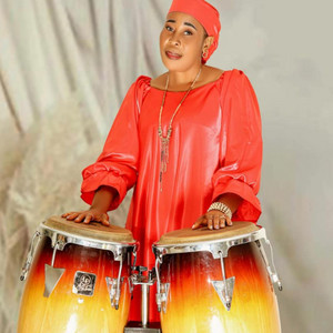 Group erzulie dantor - Neg yo fò yo sòt (feat. Manbo Gina)