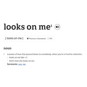 LAZYHOLIC - LOOKS ON ME