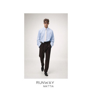 Runway by Mattia