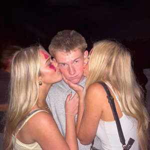 Luh Skump - Glue Sticks Pt. 2 (feat. BABA G)