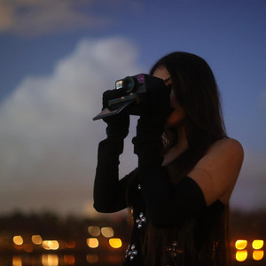 Vanesa Sono - Polaroid