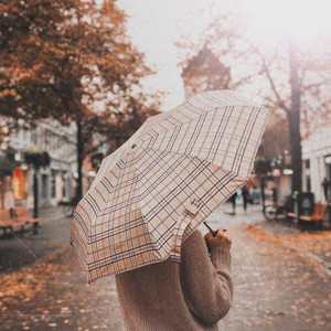 autumn by Sinxi