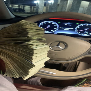 Rich or Broke