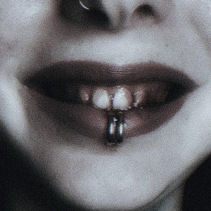 Zu Hell by Rika Bender