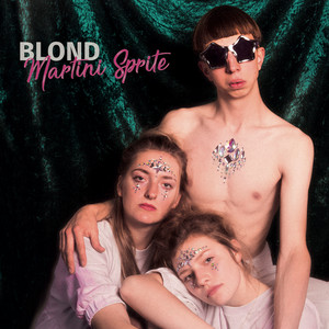 Es könnte grad nicht schöner sein by Blond