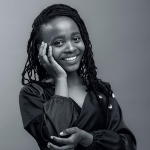 Grace Mubasi - PLEIN SUCCES