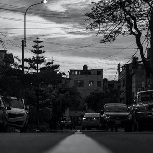Nếu như tôi nói nhớ thì em có trở về không? by Chí