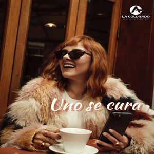 Alexandra Colorado - UNO SE CURA