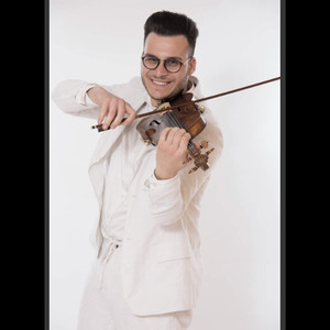 Leandro Renzi - Cheap Thrills