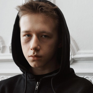 O Poveste Reala (feat. Gheorghi Godina)