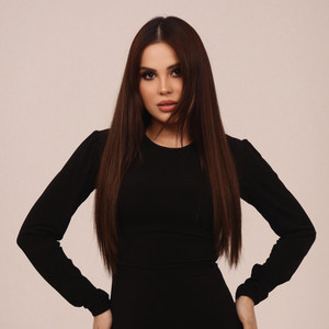 Gyzylgul Babayewa - Degdiñ göwnüme