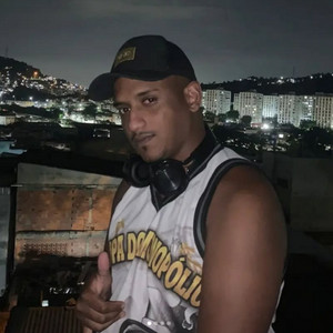 Me Amassa (feat. DJ JR DA ALMA)