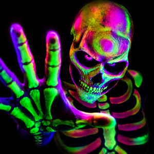Hands Up by R3M1X
