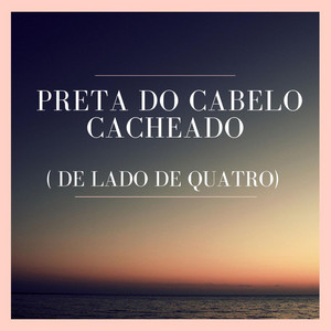 Preta do Cabelo Cacheado (DE LADO DE QUATRO)