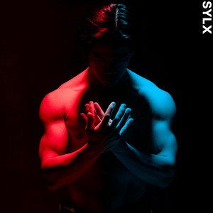 AURA by SYLX