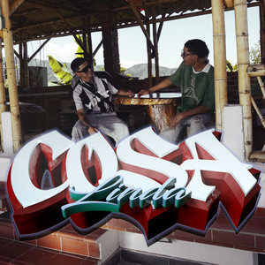 Cosa Linda by KAEEZ, PAXCU