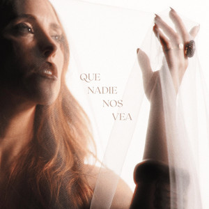 Que nadie nos vea by Cristina Polanco