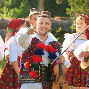 Bogdan Bizau - Tătă Lumea M-Ar Mânca