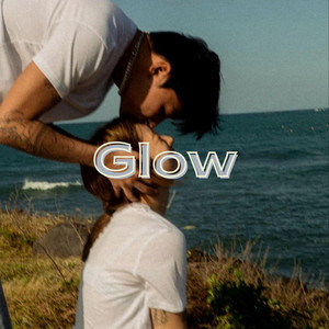 Glow by Ronracu