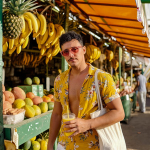 Pineapple Juice by Özay Bakır