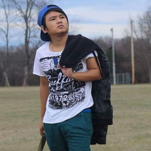 Karen Music - MAY OH TAN (feat. CHALLY)