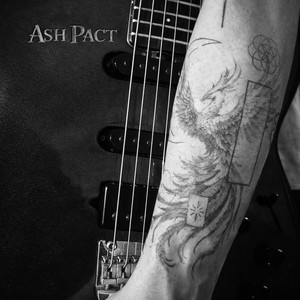 The queen of ashes by ASH PACT