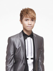 張敬軒 - Single by Hins Cheung | Spotify