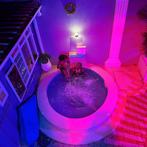 Papa Nyosto - Go Down