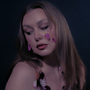 Anzhela — Pretty Girls Cry