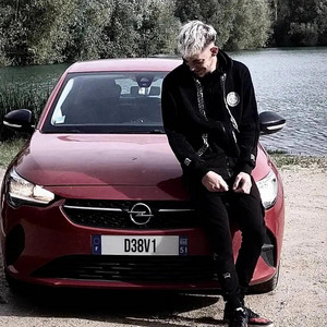 D38 - Maman (Radio Edit)