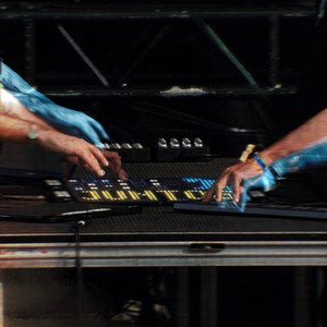 PARISI — Together (Juntos) (2026)