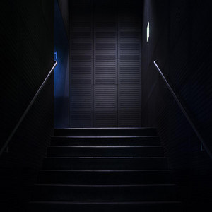 life illustrated - CHIHIRO (open up the door)