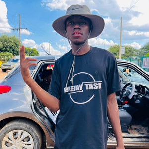 Sharp shooter-Remix by DeeJayTask, Ayeeh Moronza mpyak