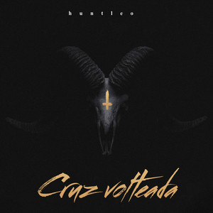 Cruz Volteada by Huntleo