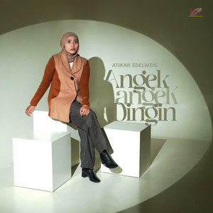 Angek Angek Dingin by Atikah Edelweis