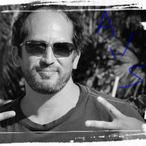 Alvaro Valencia Sanzana - Campesino de Mi Tierra