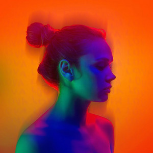 Portada de Lova