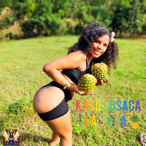 La Piña Kassielosaca by Chikinbaby, Chikinbladel