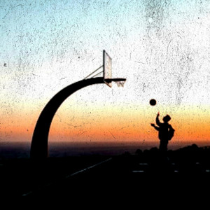 7PM Crossover by Midnight Hoops