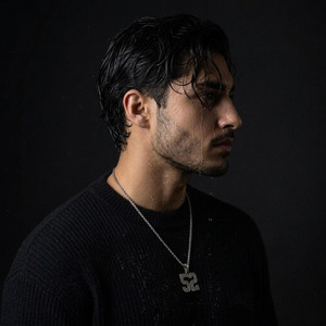 Her şeyde sen varsın hâlâ (Deep House) by MM Music, Kurt52