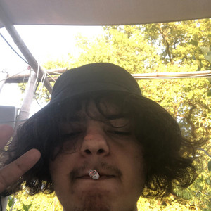 Portada de Cigarette