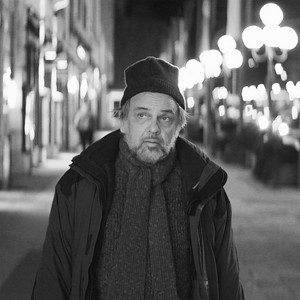 Goldener Handschuh  Musik und Lyrics von Rami Hattab* | Spotify