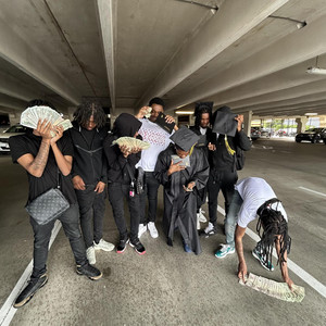 Tied by kevoodrop, Rozoglockz, Buzzo