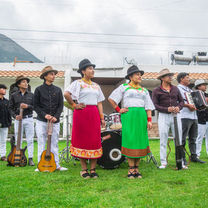 Takikunas - Si Piensas Dejarme