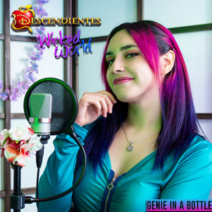 Hitomi Flor - Genie in a Bottle - Descendientes Wicked World (Cover en Español)