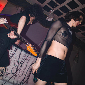 PUNK HOLE